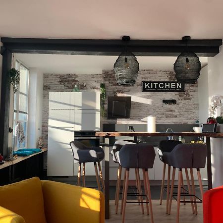 Apartamento La Loge Des Artistes Honfleur Exterior foto